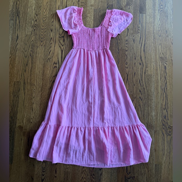 Pink linen v neck long Dress w/ flowy sleeves Medium ptp 14” 50” length - Picture 2 of 7